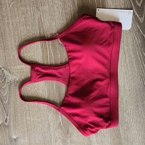Fabletics Portia Medium Impact Sports Bra Size S / 4-6 NWT